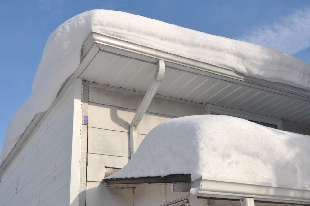 Déneigement toiture Granby