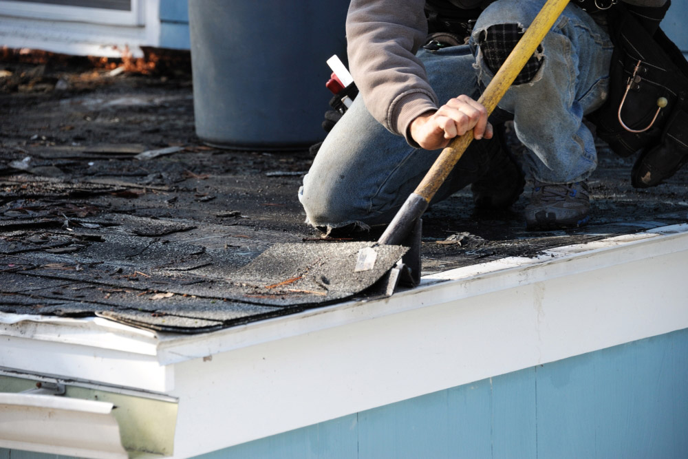 Roof refurbishment Cowansville